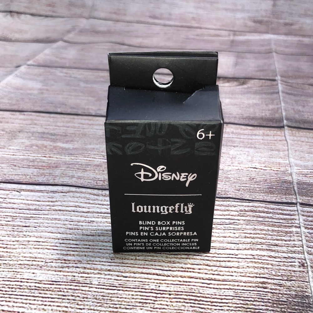 NWT Loungefly Disney Mickey Mouse & Friends Ornament Blind Box Pin